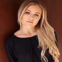 Portrait of a photographer (avatar)  FallonTSierra