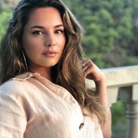 Portrait of a photographer (avatar)  KellyOSmall