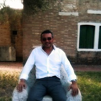 Portrait of a photographer (avatar) solo michele