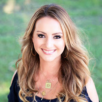 Portrait of a photographer (avatar) Maria Marshall