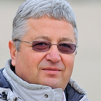 Portrait of a photographer (avatar) stoyan pavlov