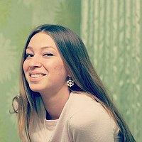 Portrait of a photographer (avatar) Oksana