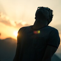 Portrait of a photographer (avatar)  Zuvor