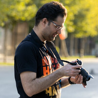 Portrait of a photographer (avatar) Hossein Khayatan (حسین خیاطان)