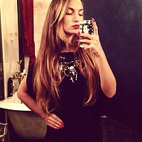 Portrait of a photographer (avatar) Yana Veber