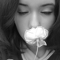 Portrait of a photographer (avatar) liberty_meggy