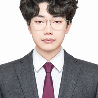 Portrait of a photographer (avatar) Xu Changyu (畅宇徐)