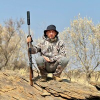 Portrait of a photographer (avatar) E A