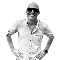 Portrait of a photographer (avatar) TonyPhoto