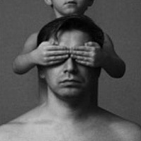 Portrait of a photographer (avatar) engi