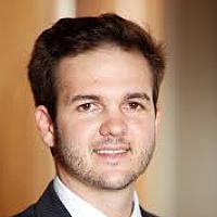 Portrait of a photographer (avatar) evanlynn