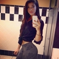 Portrait of a photographer (avatar) Luiza