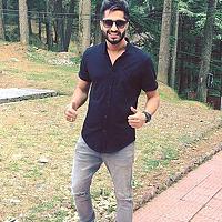 Portrait of a photographer (avatar) Joey Bates