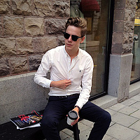 Portrait of a photographer (avatar) JohnWilson