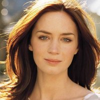 Portrait of a photographer (avatar) lucilleeschultz