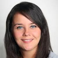 Portrait of a photographer (avatar) crystalday777