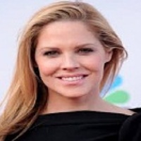 Portrait of a photographer (avatar) MarySKinsler