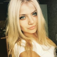 Portrait of a photographer (avatar) Miana